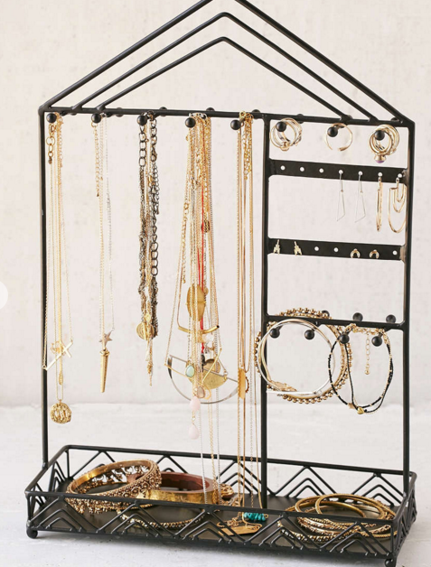 UO jewelry stand