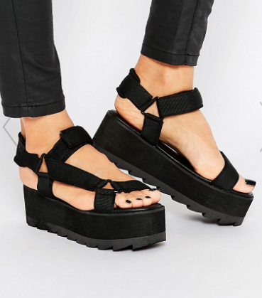 YRU Pulse Lo Flatform Sandals