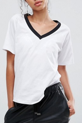 ASOS T-Shirt in Boyfriend Fit With Contrast V-Neck