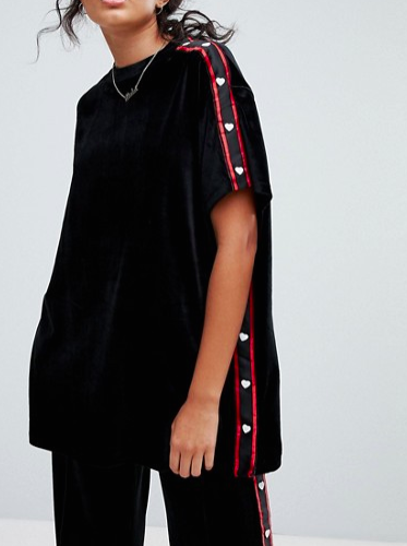 Lazy Oaf Oversized T-Shirt In Velour With Heart Poppers