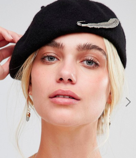 Sacred Hawk beret with feather pin