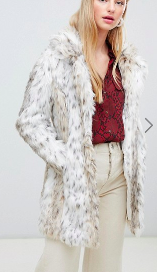 New Look faux fur coat in white pattern