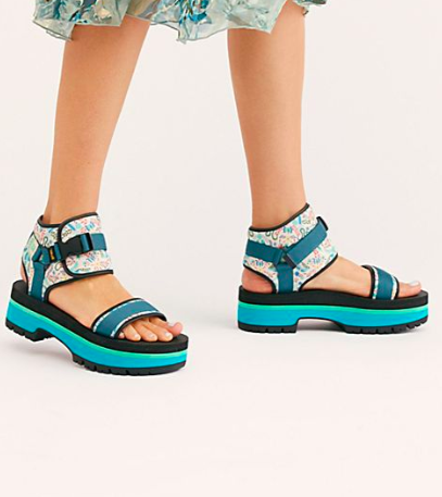 Mid-Heeled Sandals: 44 Picks | Truffles and Trends