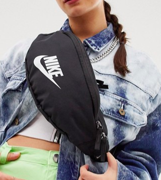 Nike black and white fanny pack