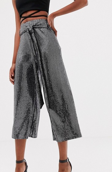 New Look belted culottes in silver
