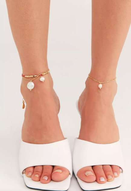 FP Delicate Pearl Anklet Set
