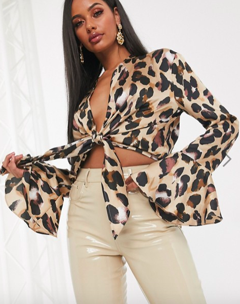 Missguided tie front crop top in leopard print