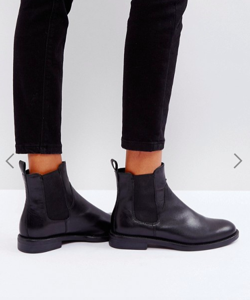 Vagabond Amina chelsea boots in black leather