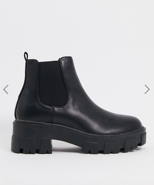 RAID Liza chelsea boots with chunky soles in black