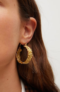 Mango Embossed hoop earrings