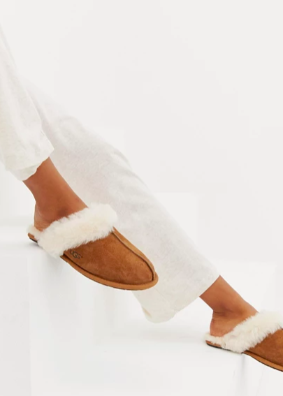 UGG Scuffette II chestnut slippers