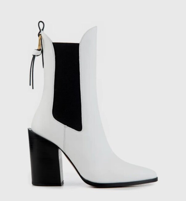 Le Manhattan Pointed Toe Chelsea Boot FRAME