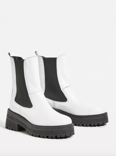 UO Brax Chunky Chelsea Ankle Boot
