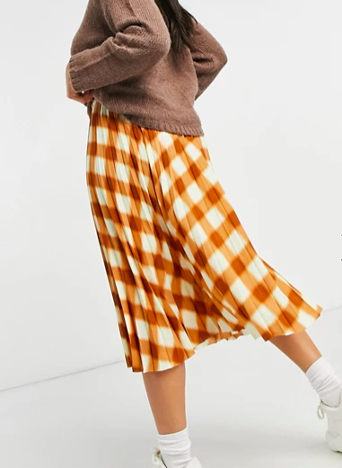 Monki Yan plaid pleated midi skirt in brown