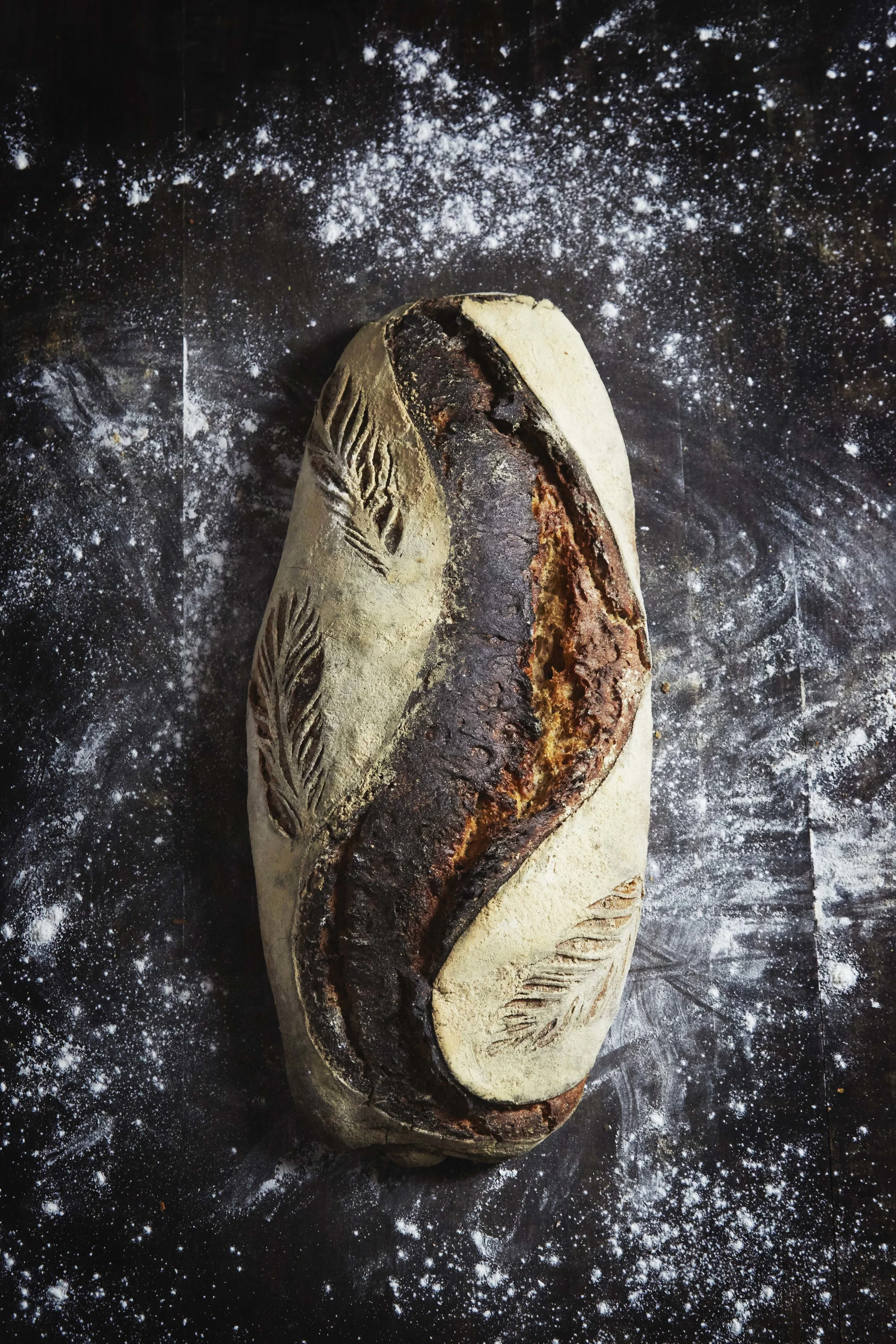Kegel bread from Handwerk, editorial for Matmagasinet NORD.