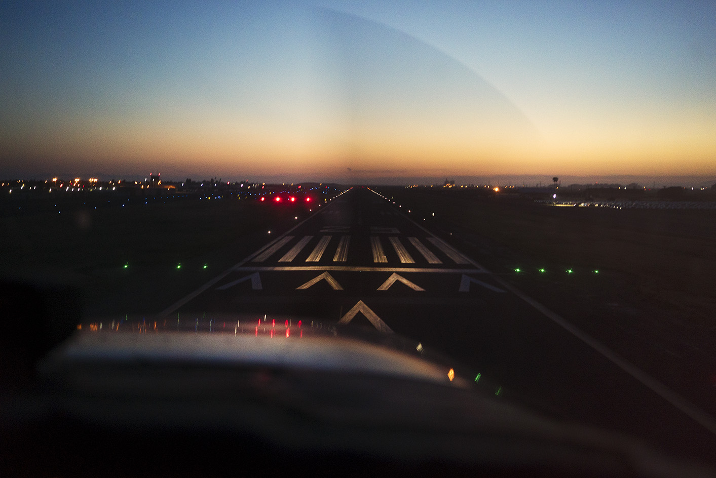DSC02778flyingwithdonnaF.jpg