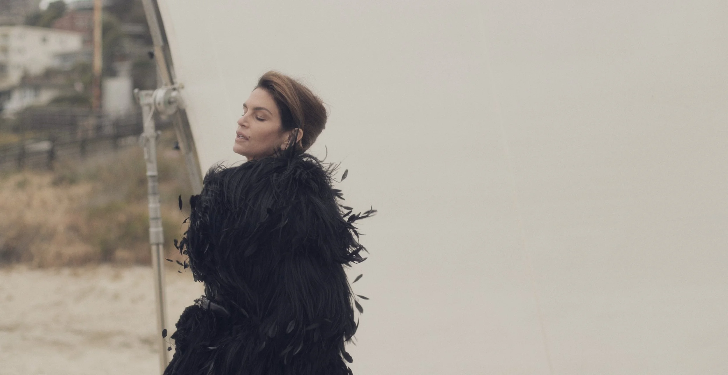 Screen Shot 2018-05-26 at 12.46.13 PM_CINDYCRAWFORD.jpg