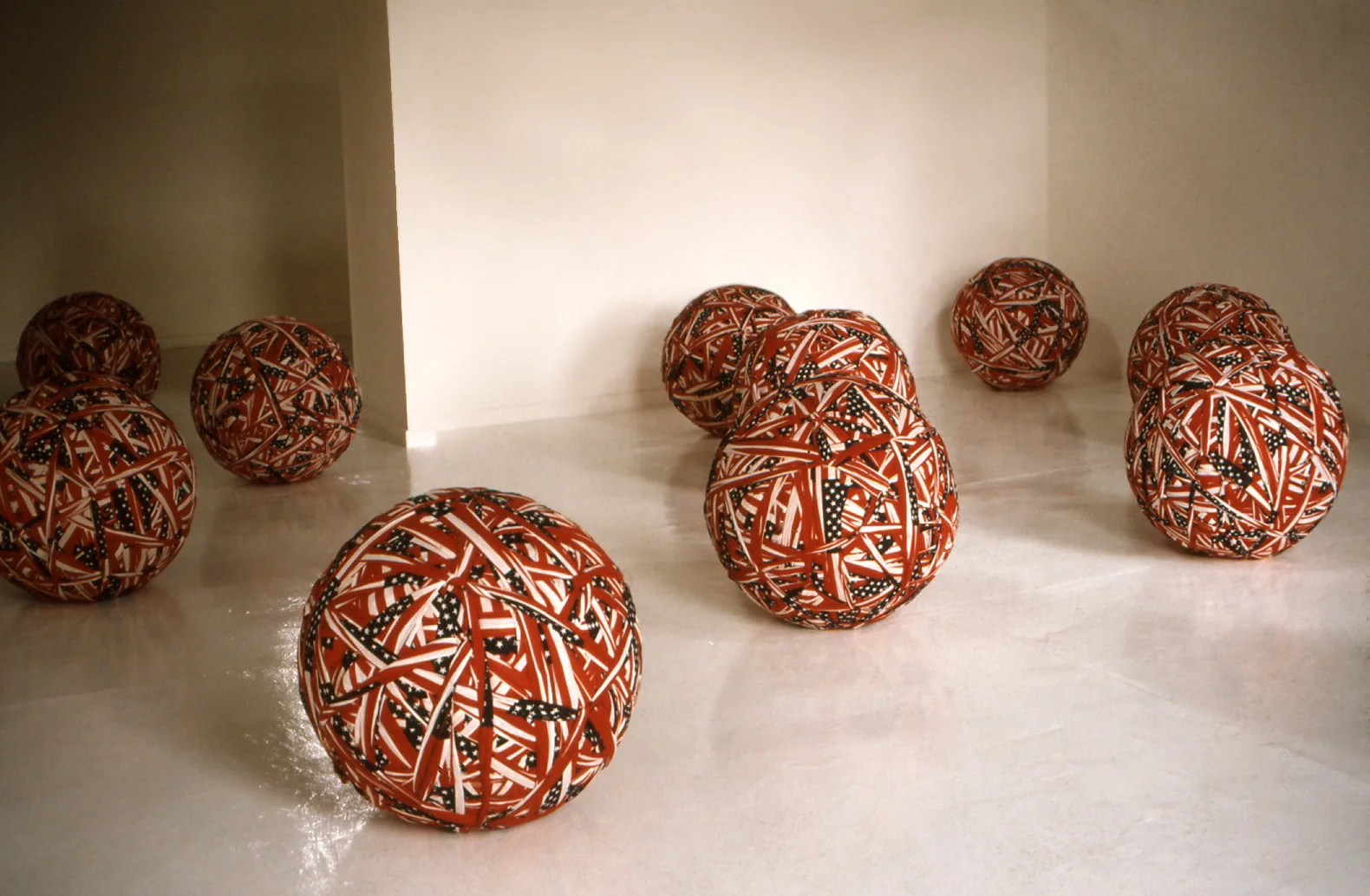flag balls.jpg