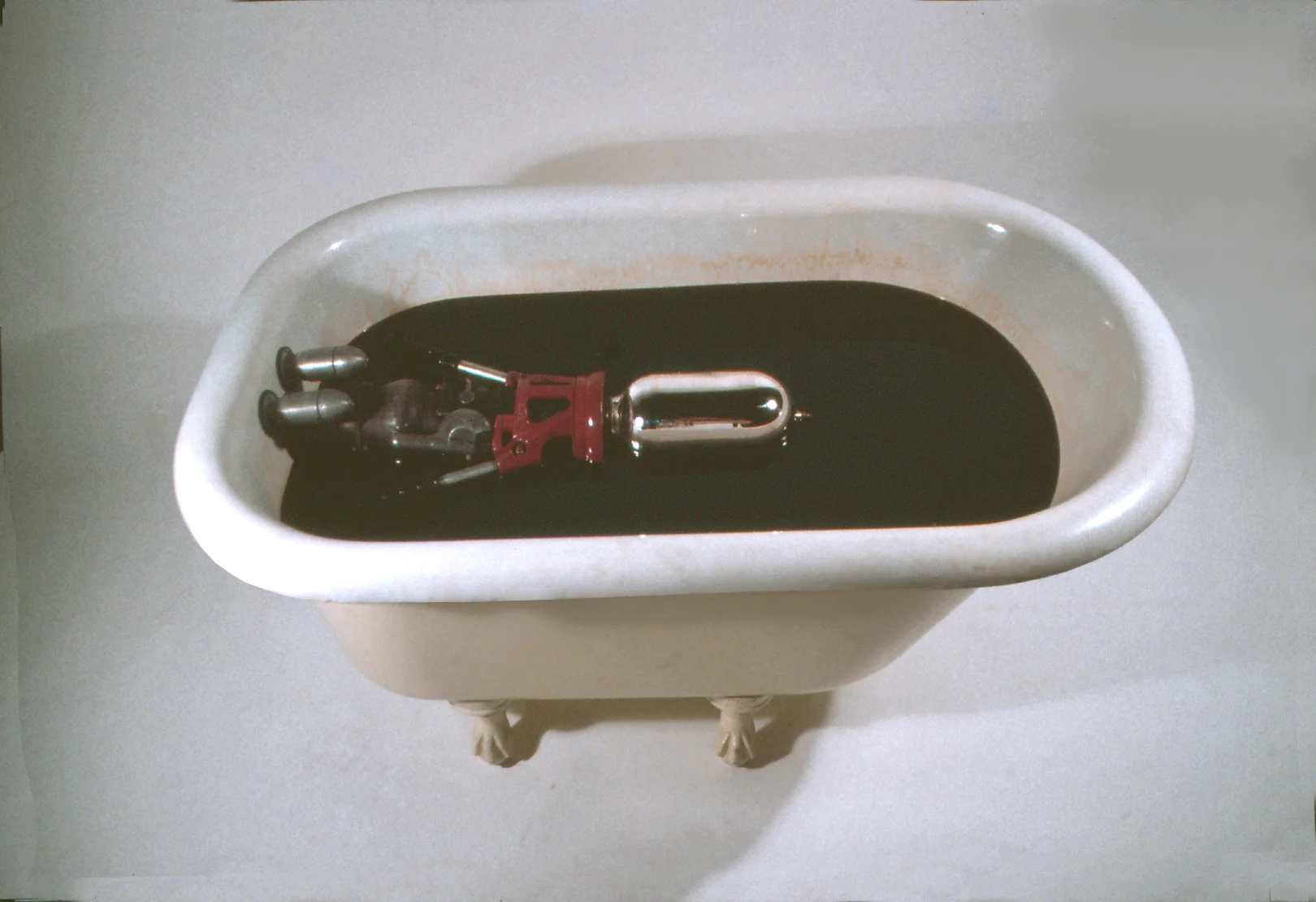 oil tub.jpg
