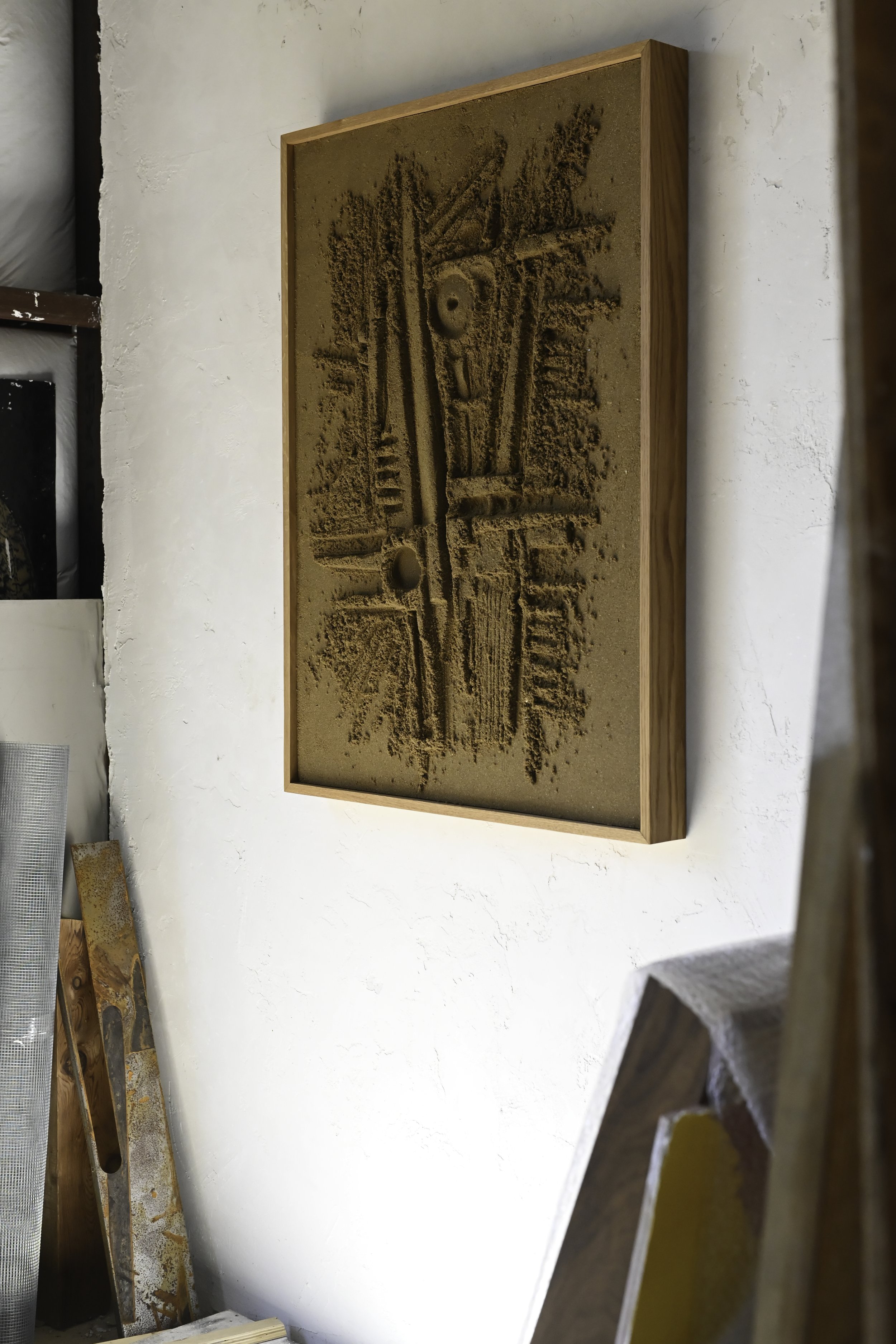 bmike-brown-shop-side2.jpg