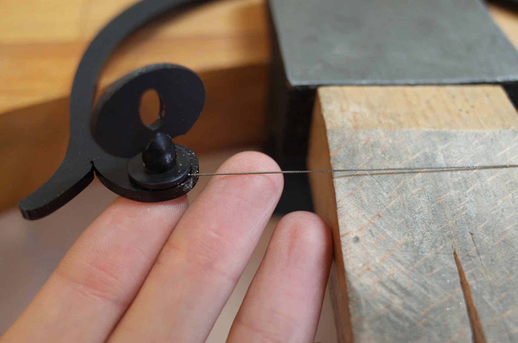 The sawblades I use are super fine. They are easy to snap if you are not careful. It takes practise and an intuitive feel for the metal.