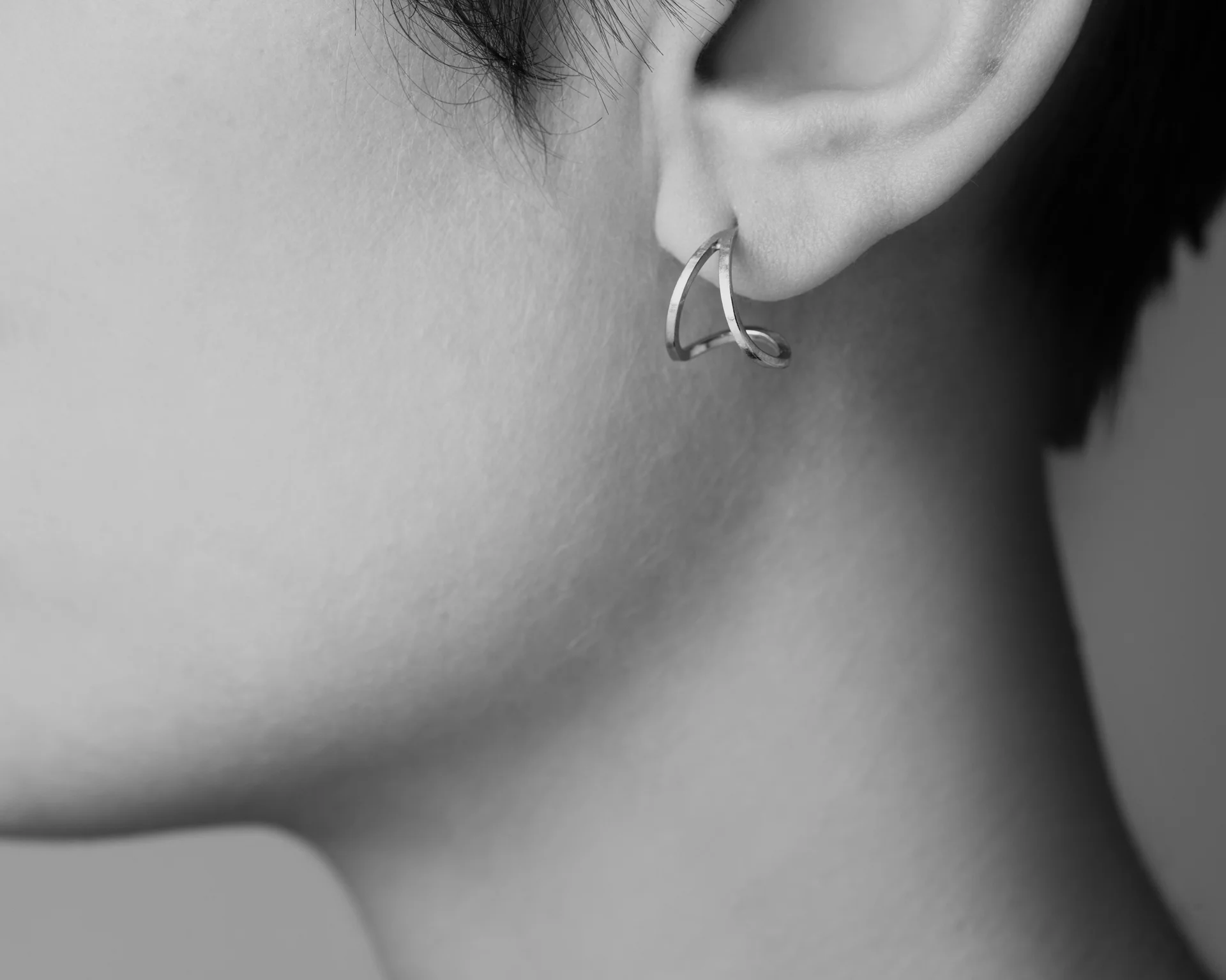Teardrop hoops small
