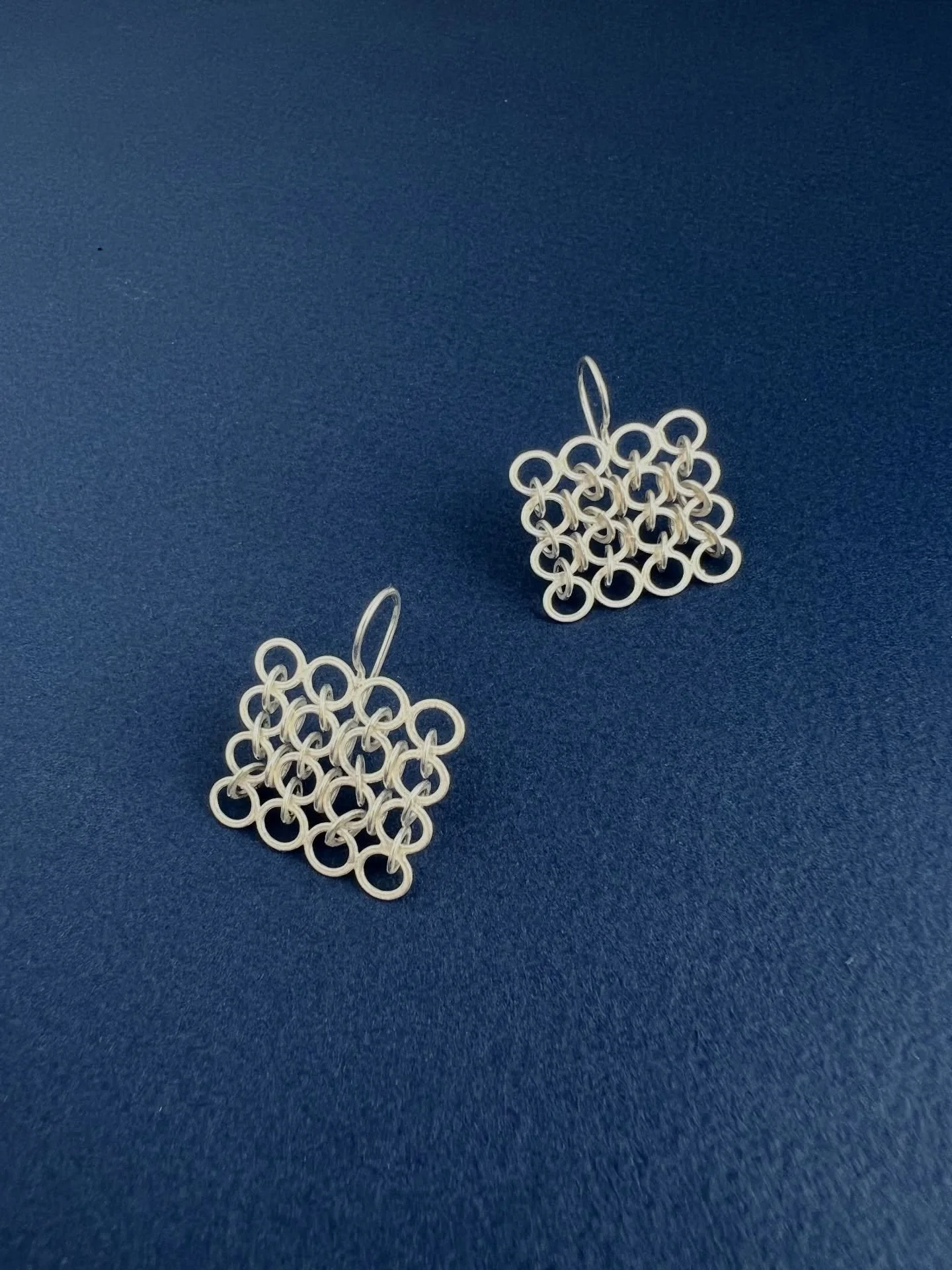 These are one of my newest earring designs. I wanted to create a piece that quivers, trembles and flutters at the slightest movement of the body. Subtle, elegant and a little bit unexpected. As demonstrated by my slightly shaky hand 😅

A selection o