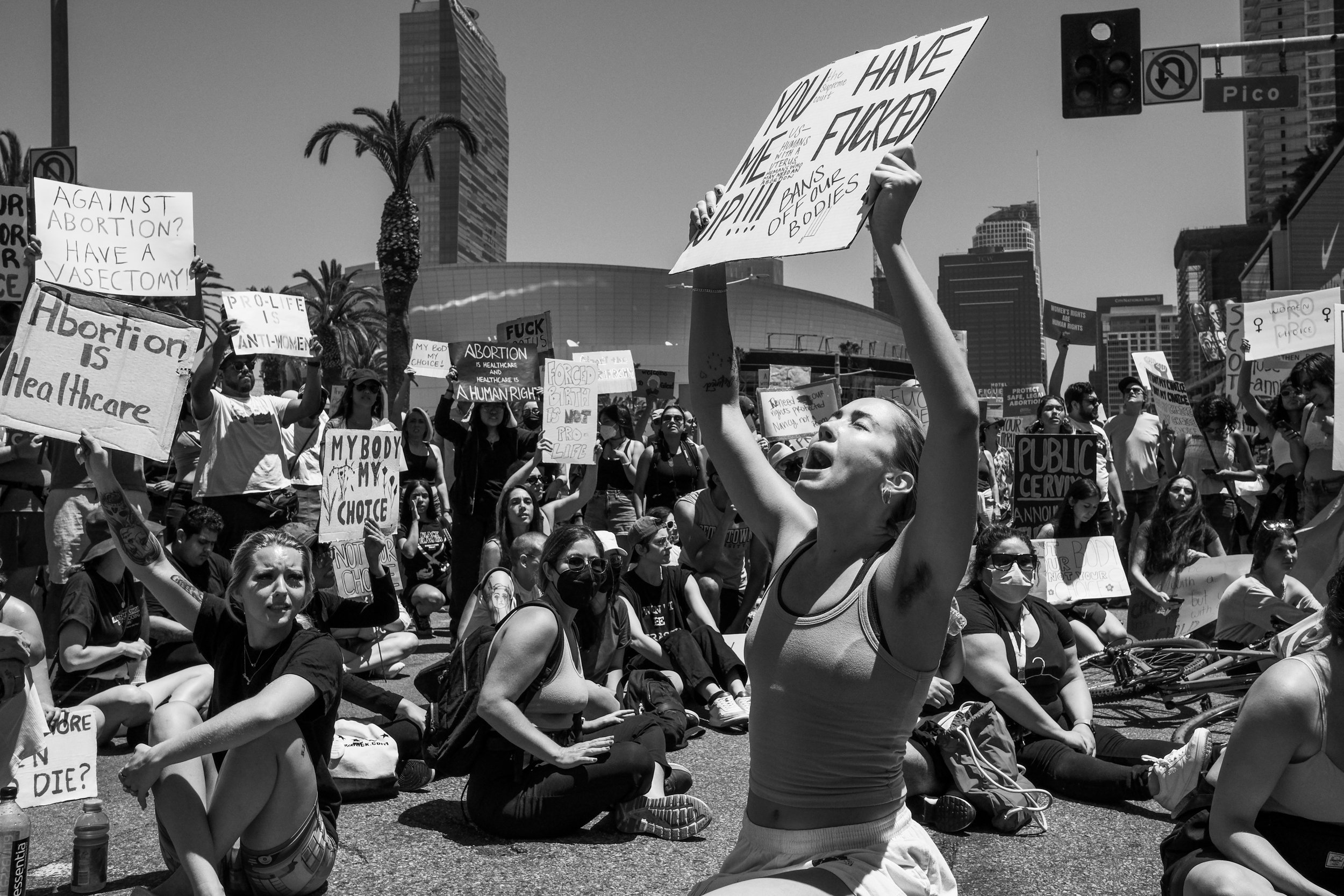 womens-rights-protest-dtla-7047-bw.jpg