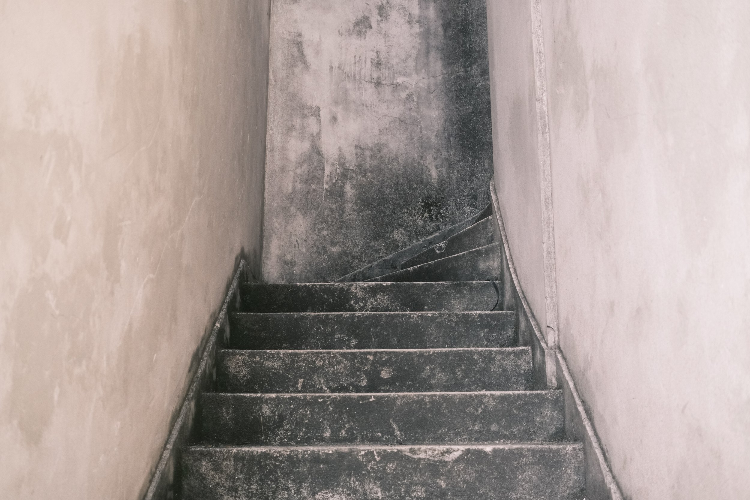 lisbon - stairs.jpg