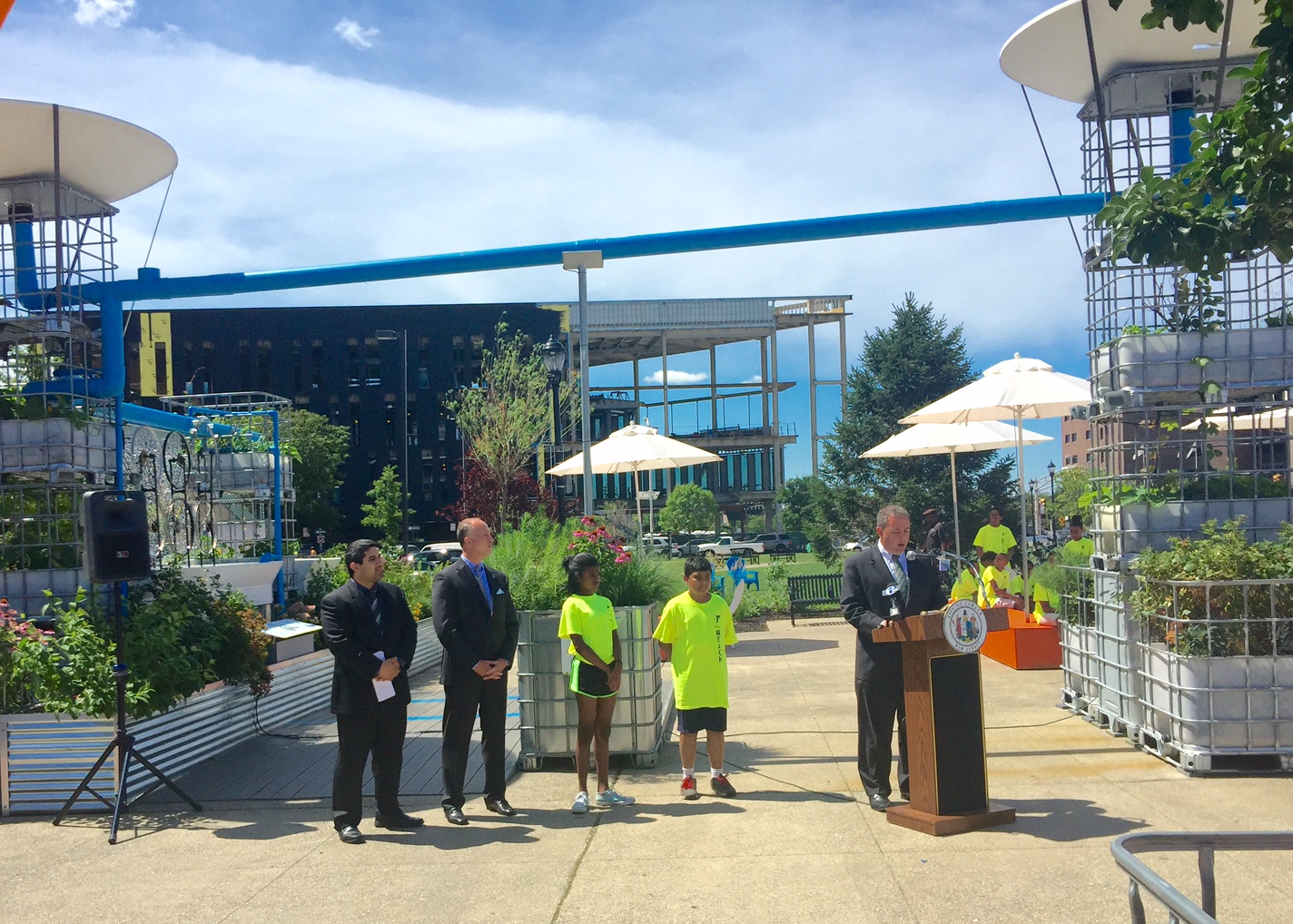 Anthony Perno, CEO of Cooper's Ferry Partnership, speaks at yesterday's press conference unveiling Roosevelt Plaza Park's third iteration - The Healthy Pop-up.