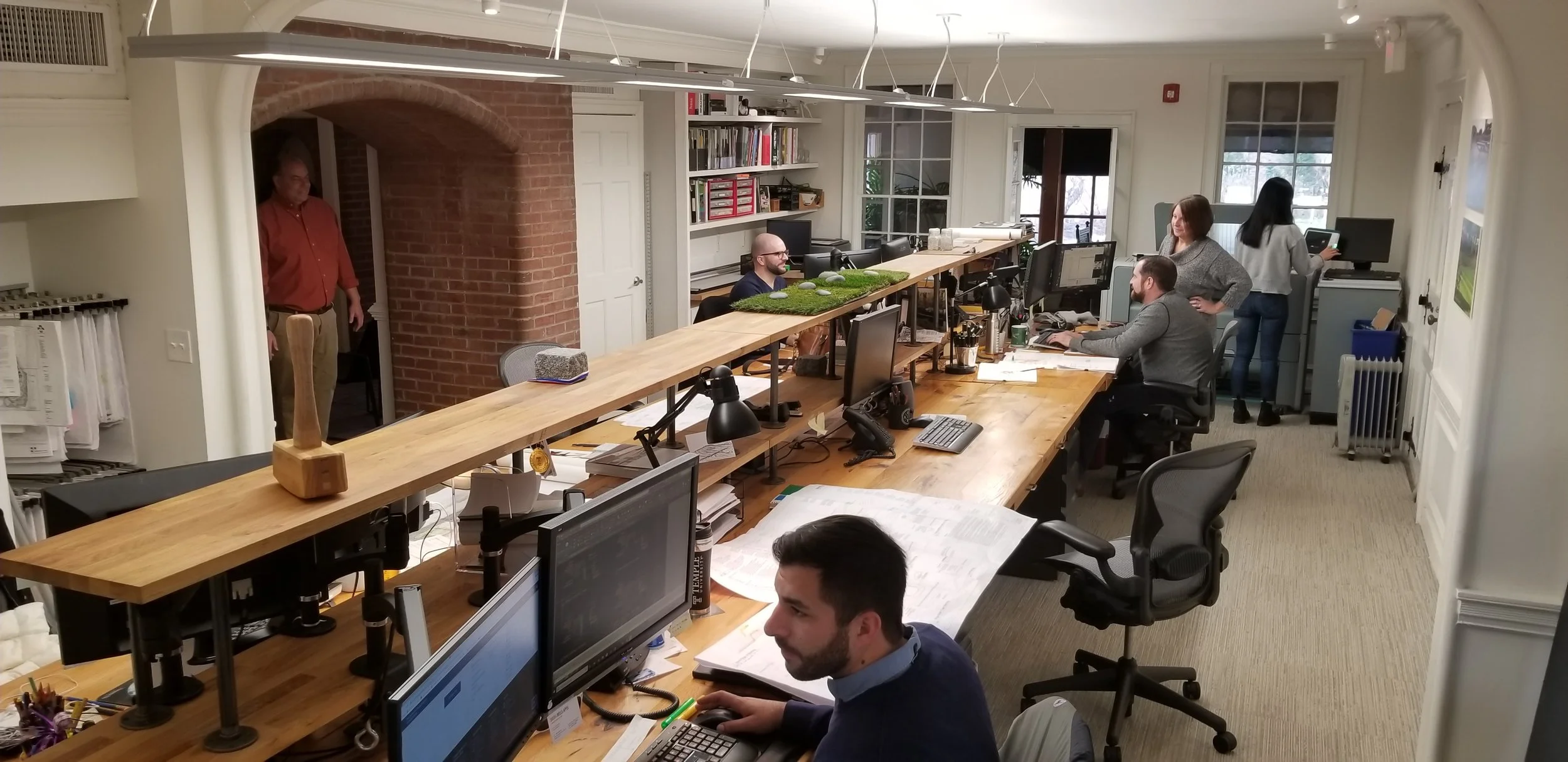 staff in studio_2018-12-20.jpg