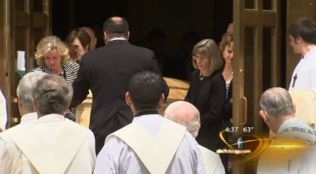 Greeley's simple casket leaves church on Chicago's South side yesterday.