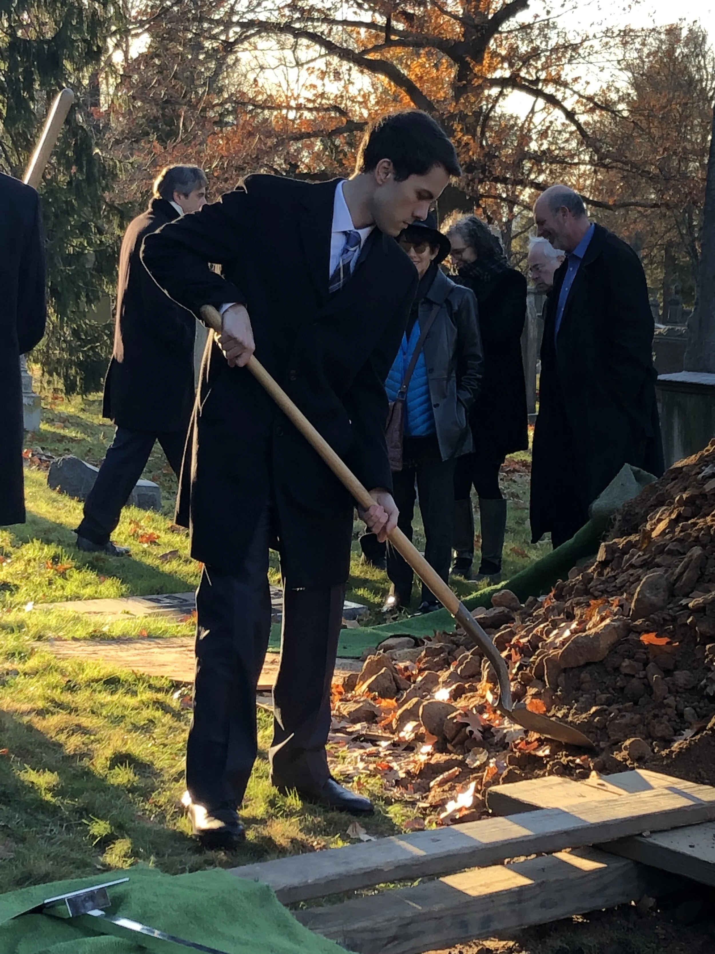 New York Jewish Funeral And Simple Burial Service — Fitting Tribute