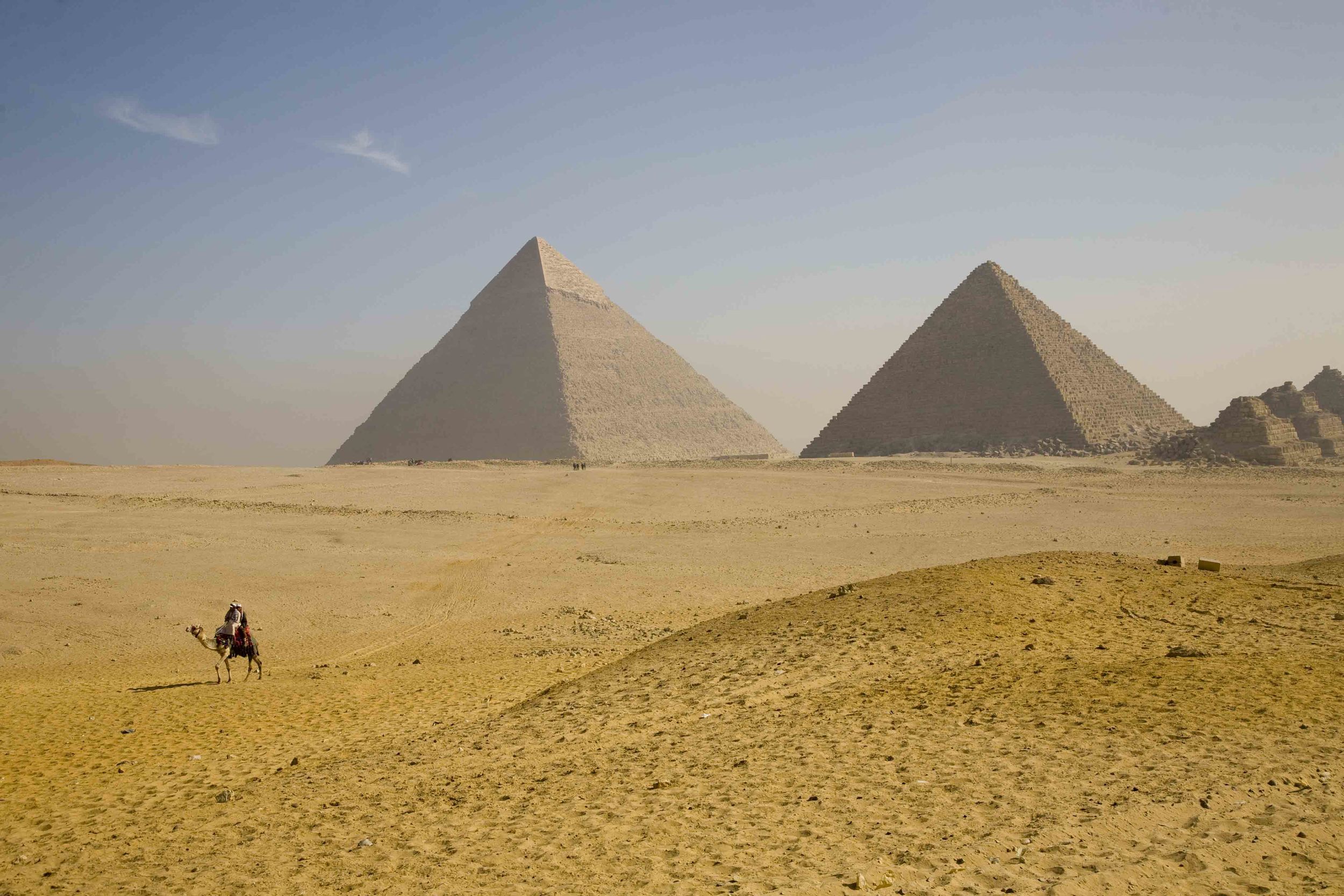 A-Pyramids with Camel.jpg