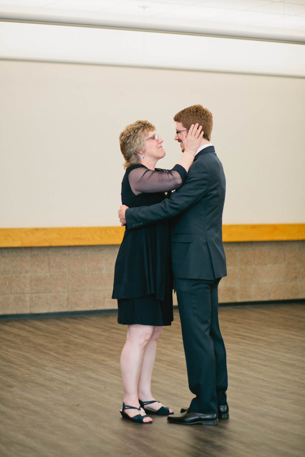 twin cities wedding photographer-53.jpg