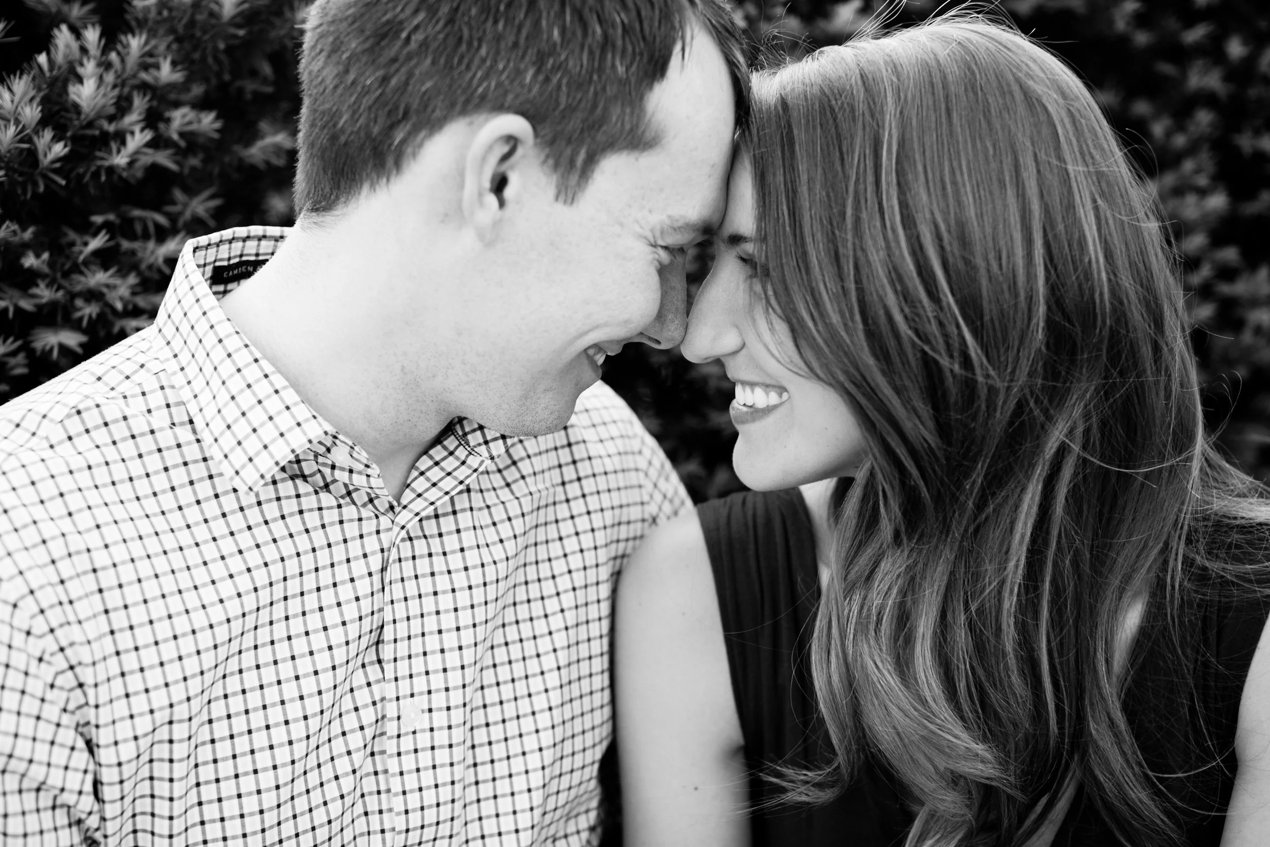 wedding photo at Iowa winery vineyard in Des Moines