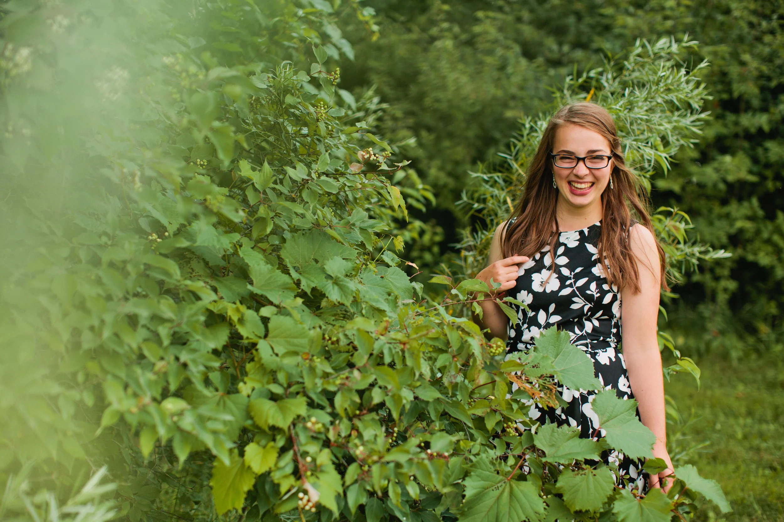 hiking forest senior photo locations in Des Moines