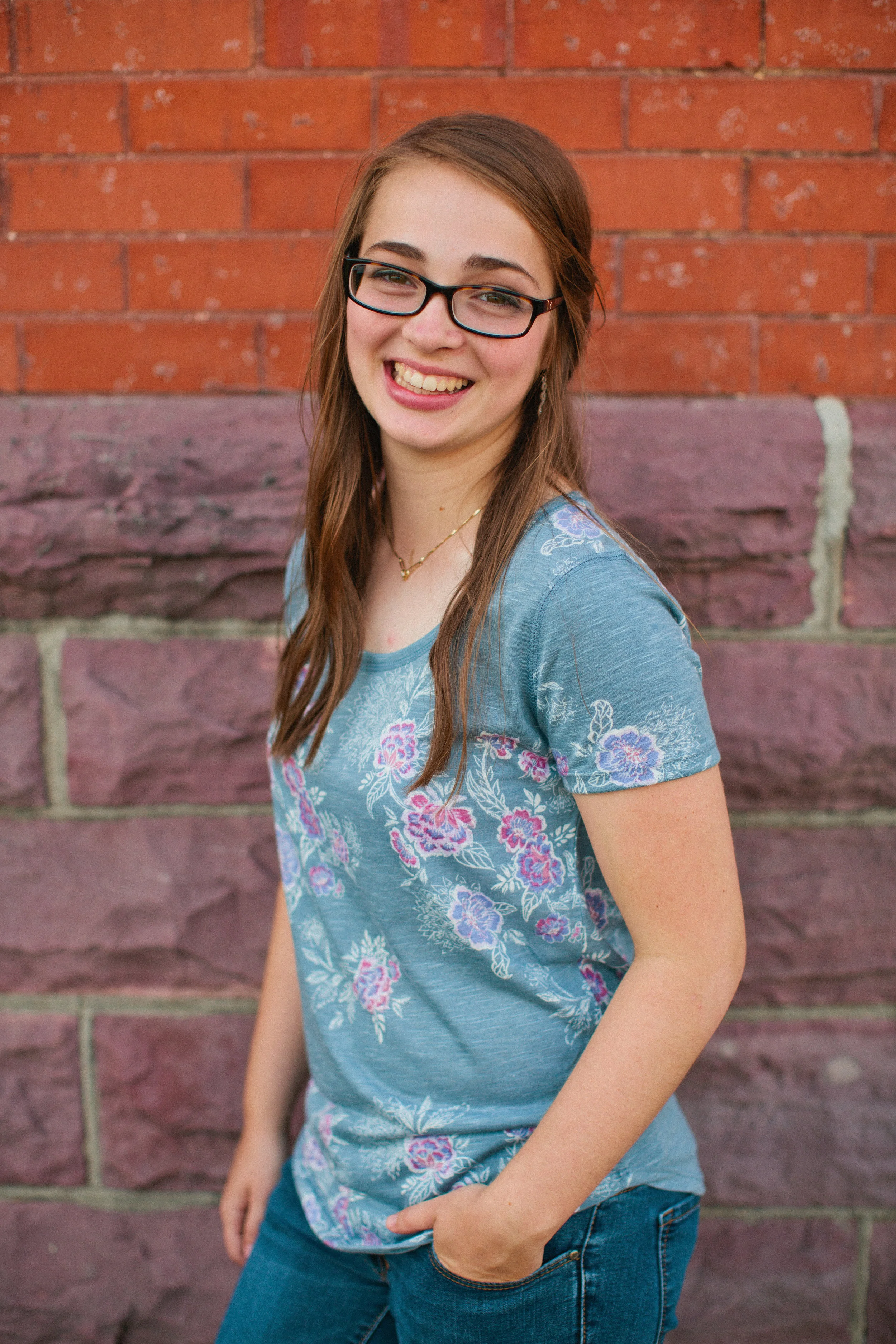 Des Moines Senior Girl Fashion photographers Iowa