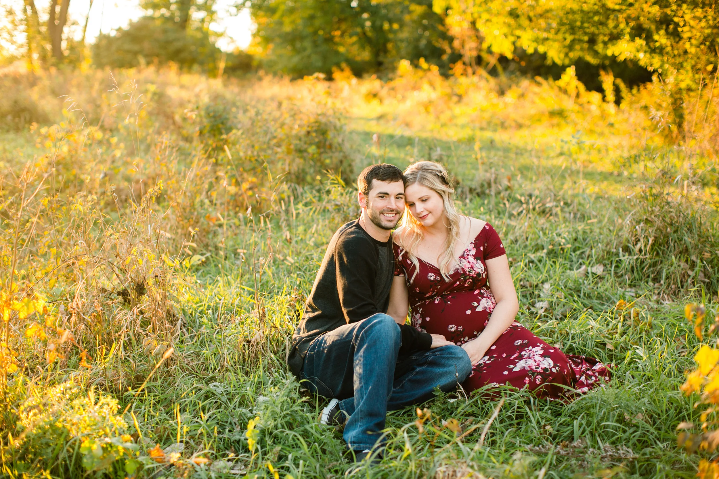 Tanya & Alex // Outdoor Maternity Photos