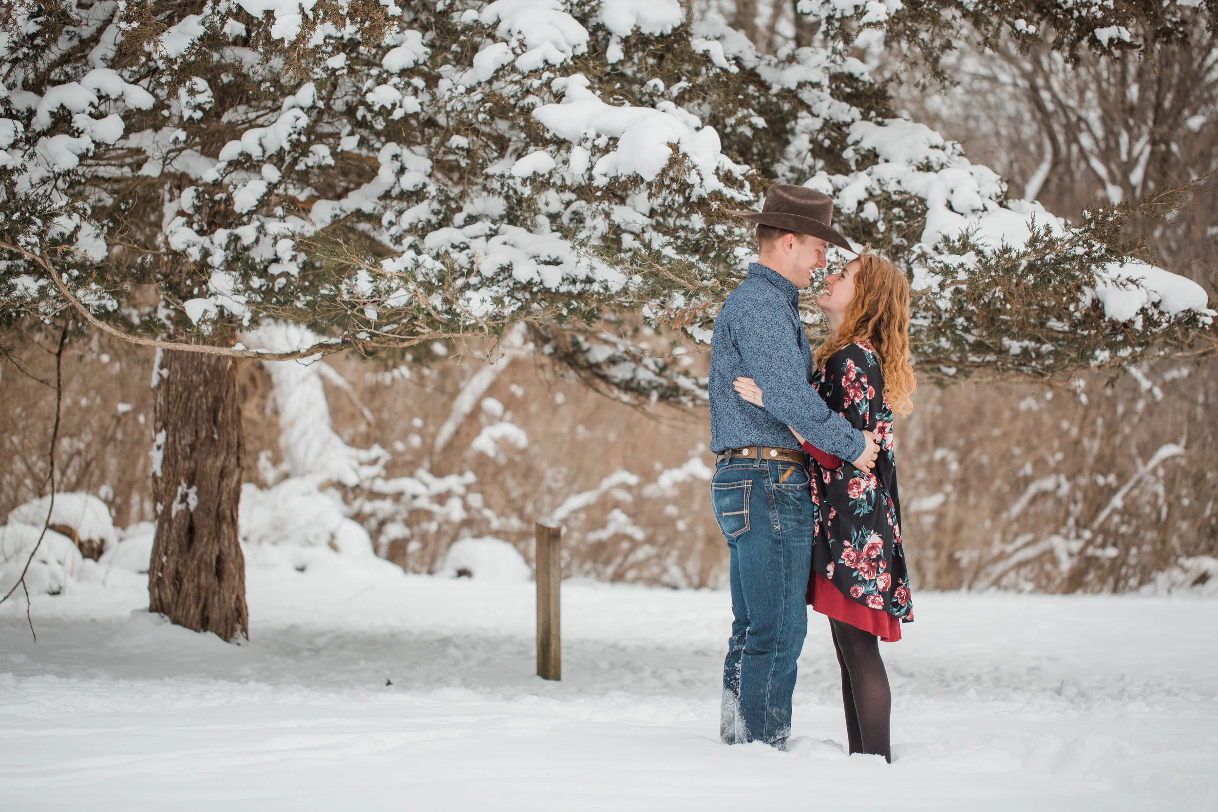 Amelia Renee Photography Des Moines Iowa winter wedding photos
