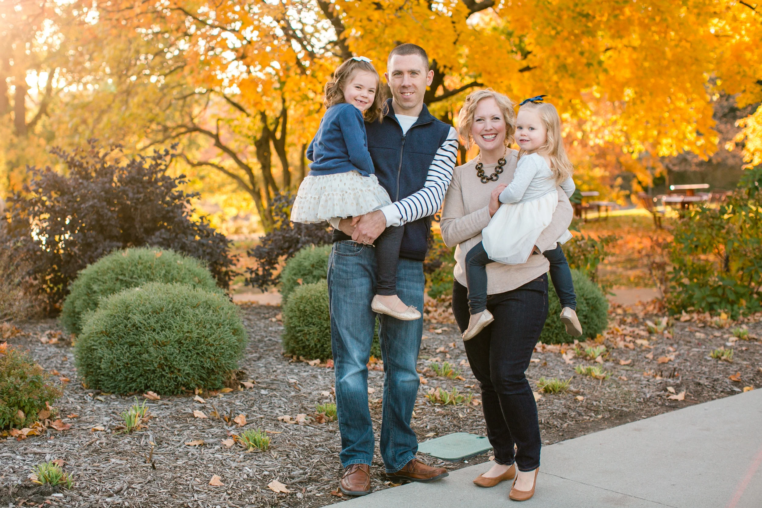 des moines central iowa ames ankeny family photographers good with kids