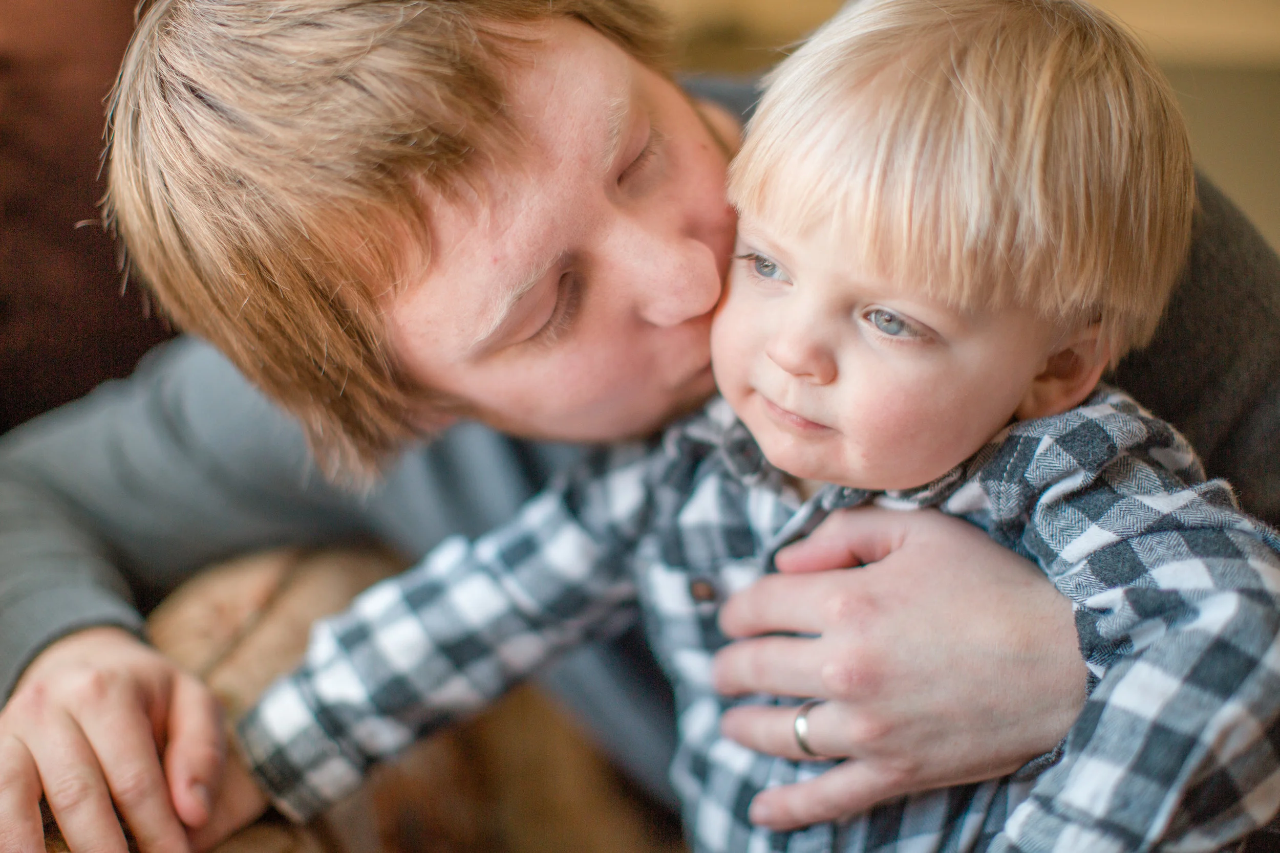 newborn family photos in cedar falls waterloo iowa