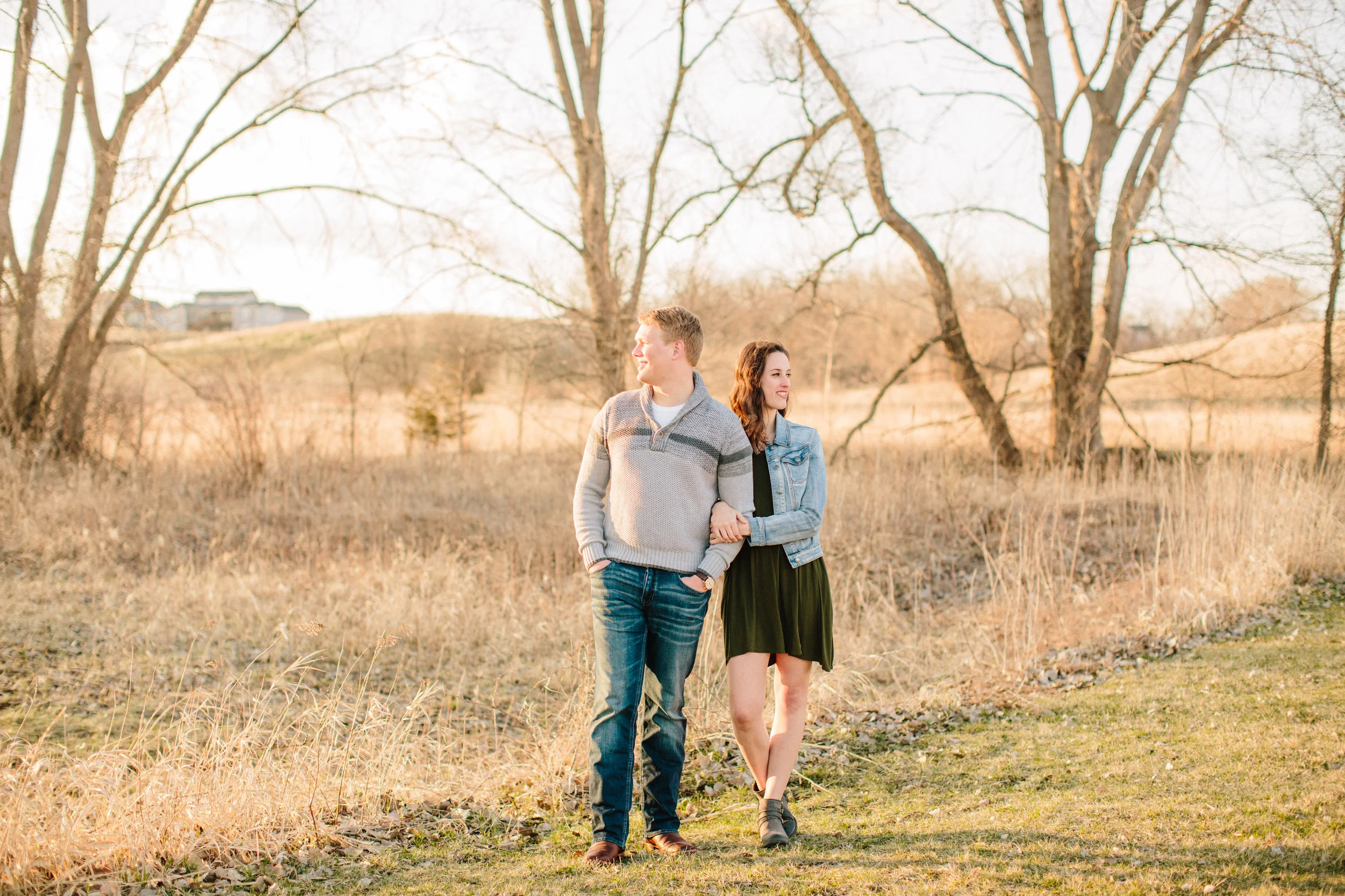 Fall engagemnet pictures in Des Moines