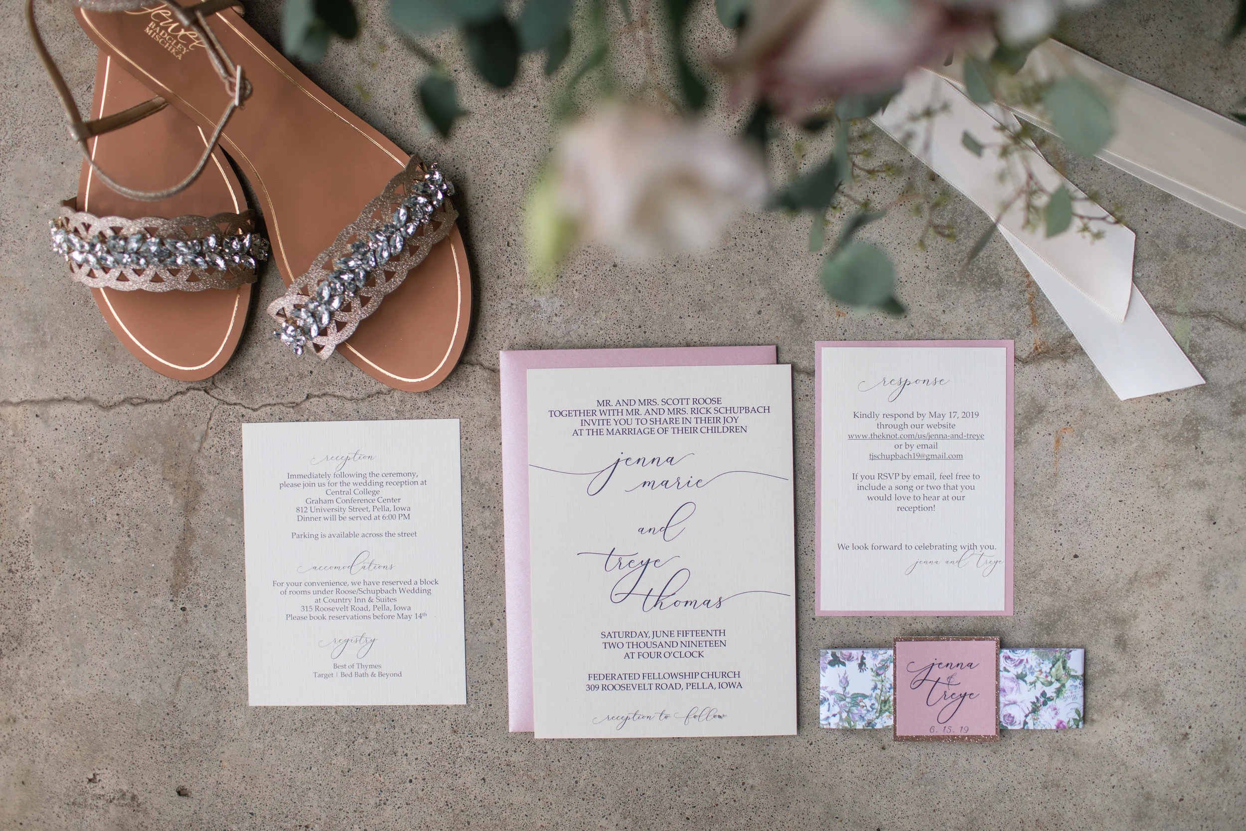pella iowa wedding photography