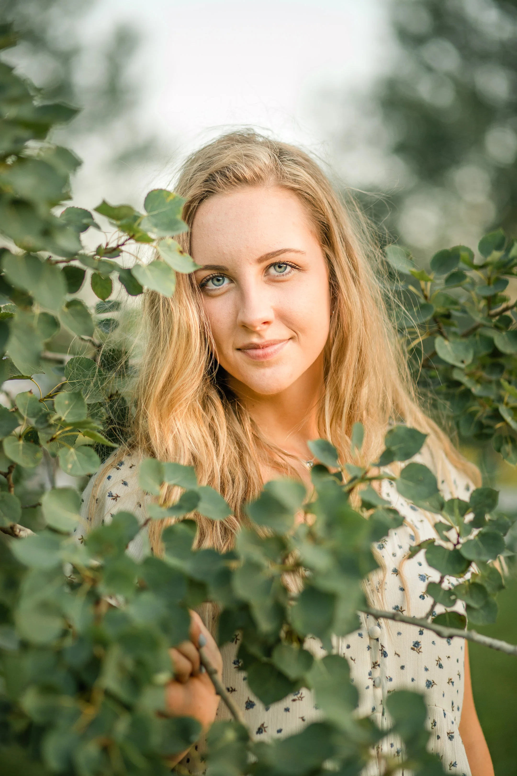 Des Moines , Iowa - Amelia Renee Photography and Portraits for the Modern High School Senior