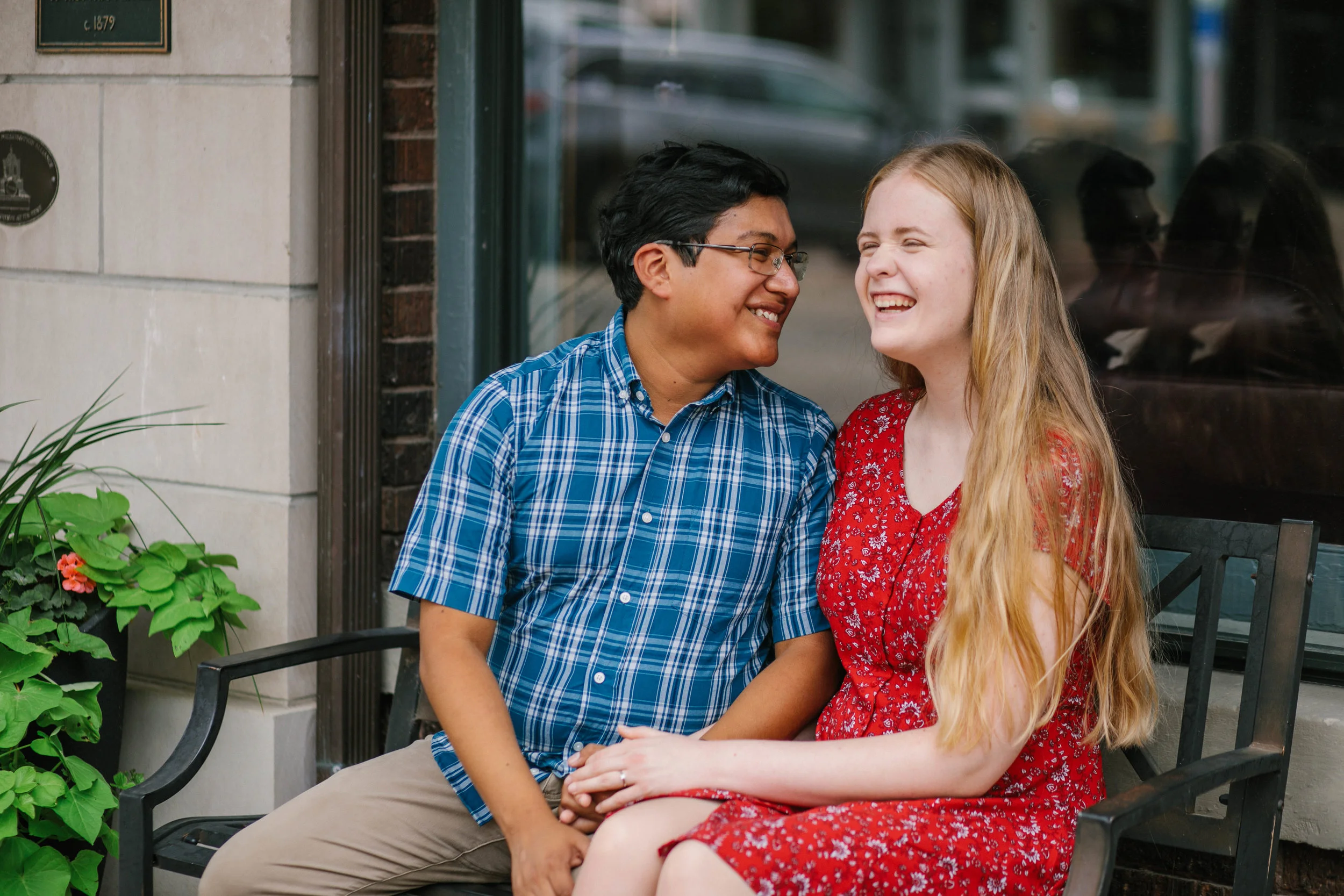 downtown cedar falls engagement and wedding photos