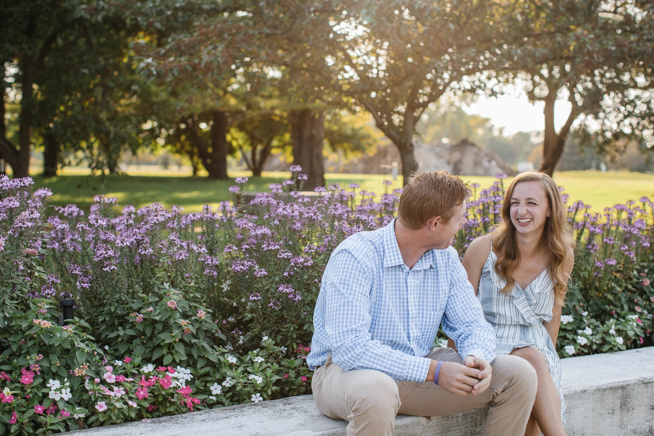 des moines wedding and engagement photographers