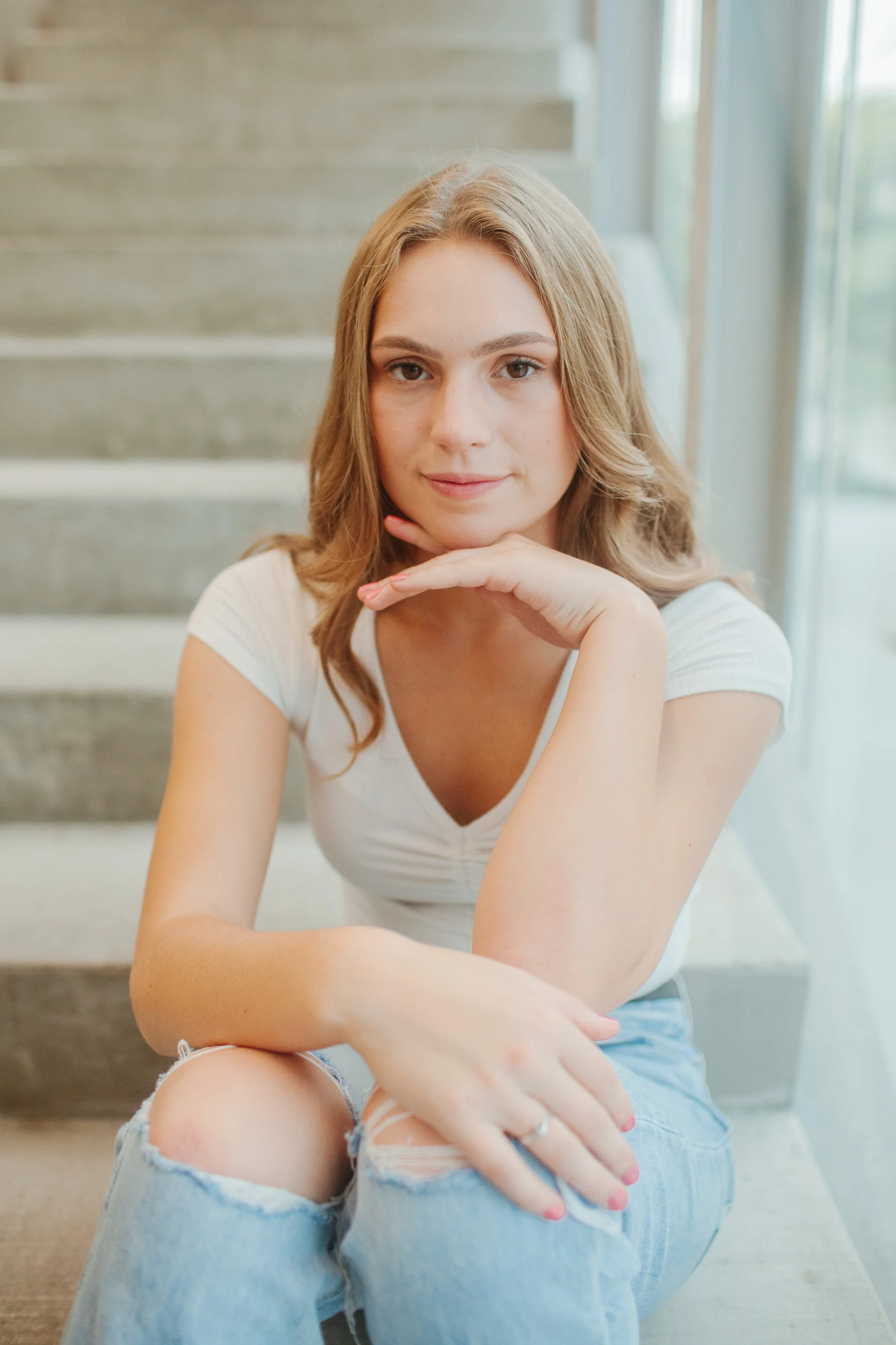vintage vibe senior photos east village downtown des moines