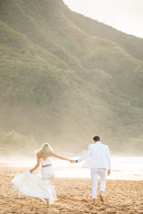 Destination Midwest Wedding Photographer Hawaii Recap Pt 1