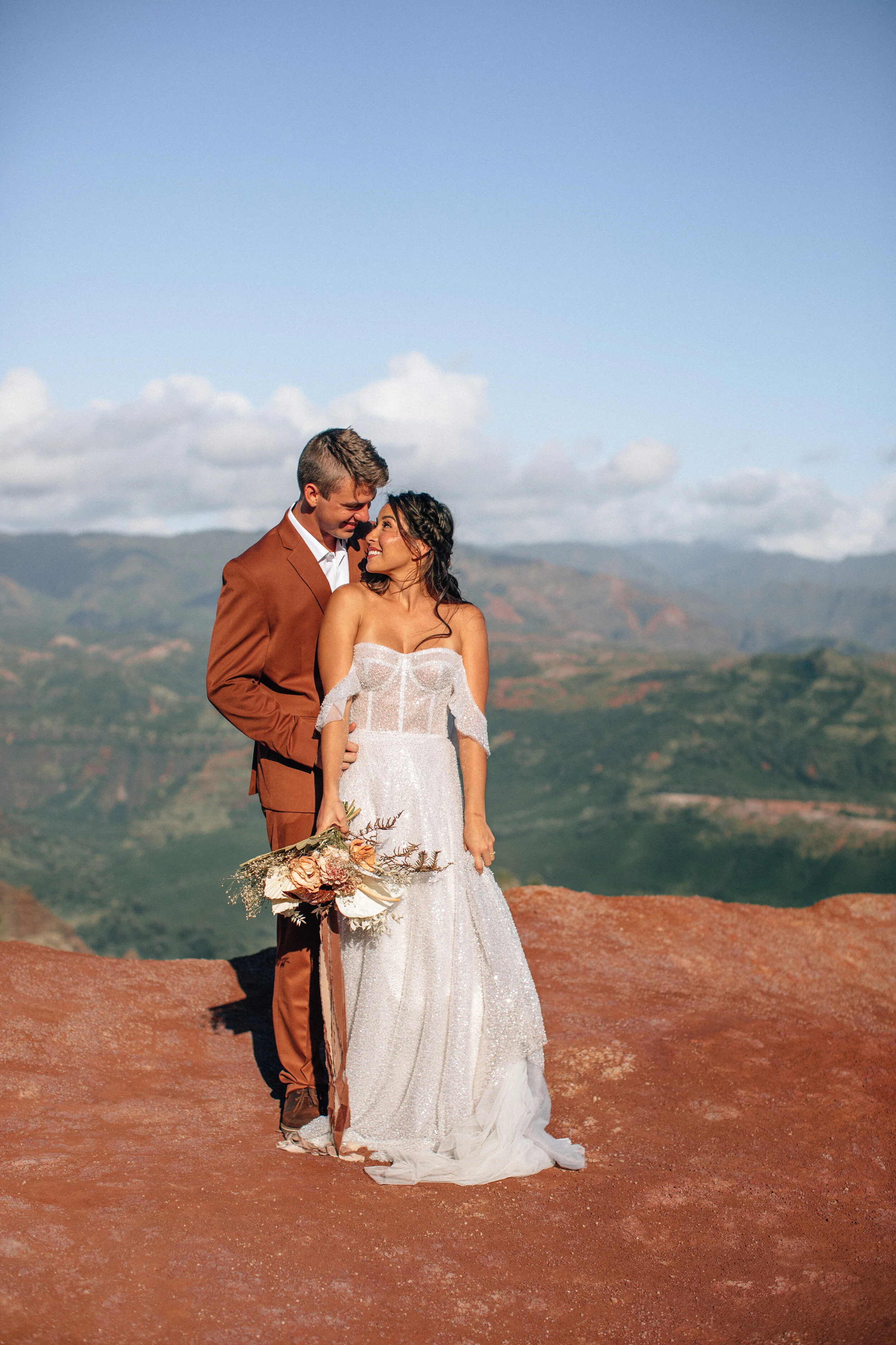 Waimea Canyon in Kauai // Intimate Elopement Photographer — Des Moines